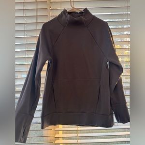 Fabletics Periwinkle ‘Zaylee’ Funnel Neck Pullover | Size M